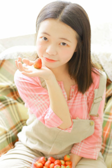 把钢笔放在BB里